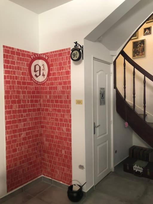 Maison Harry Potter Pour 6 Personnes En Centre Ville มงโตบ็อง ภายนอก รูปภาพ