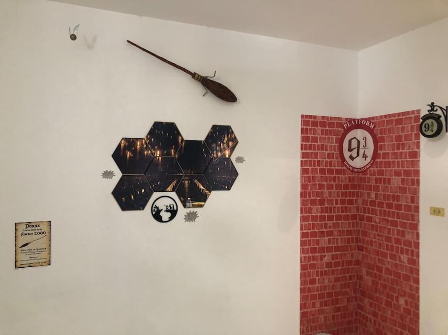 Maison Harry Potter Pour 6 Personnes En Centre Ville มงโตบ็อง ภายนอก รูปภาพ